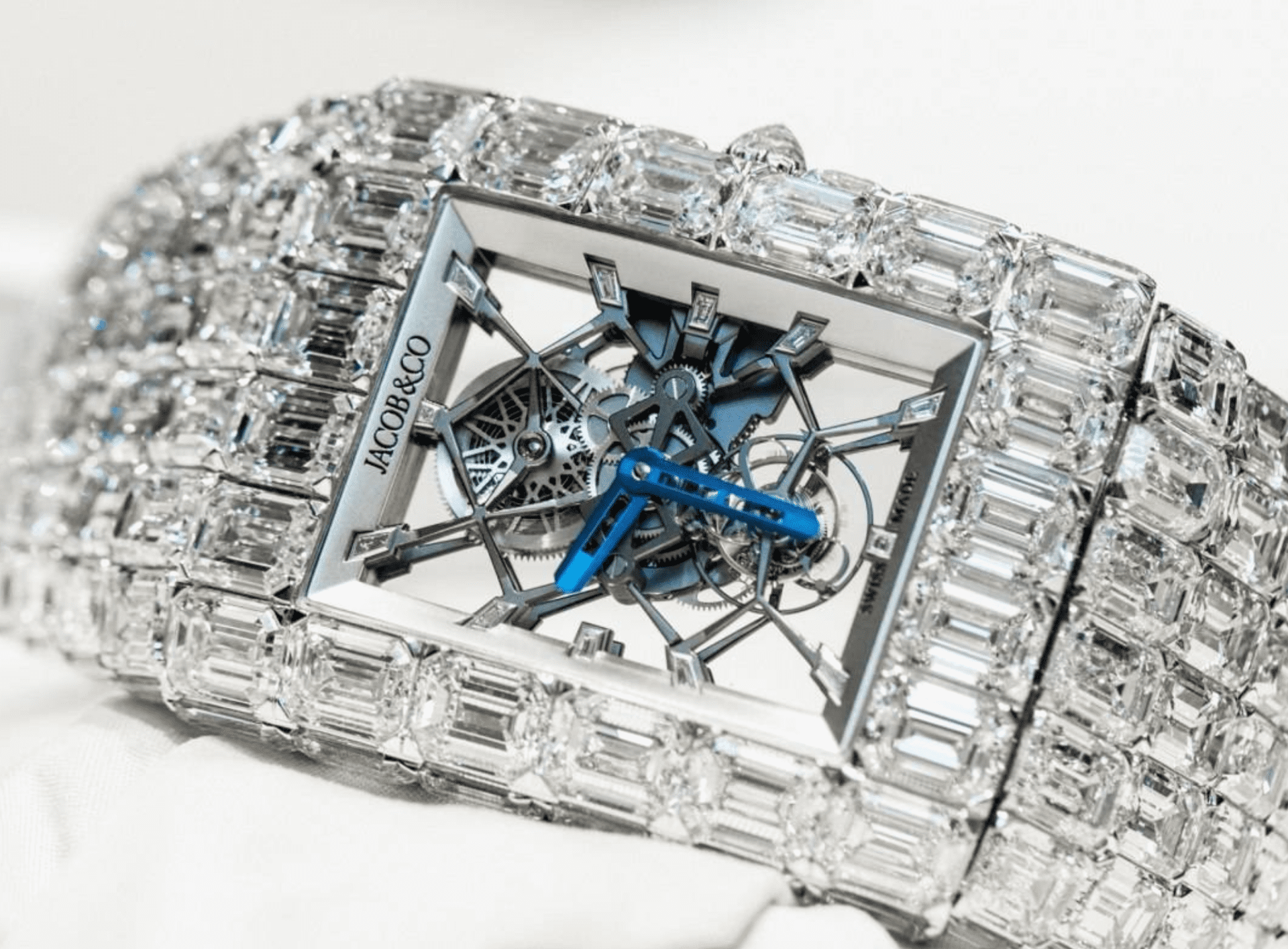 8 อันดับนาฬิกาที่แพงที่สุดในโลก ปี 2024 18 watch diamond blue
